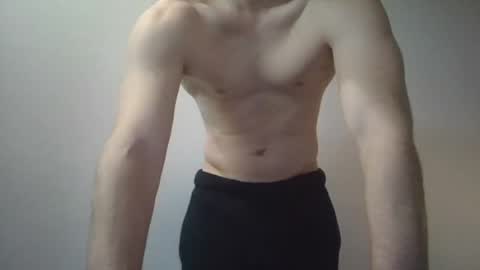 Snapshot of magic_toni chatting on 03.04.26 Magic Toni online show from 03.04.26