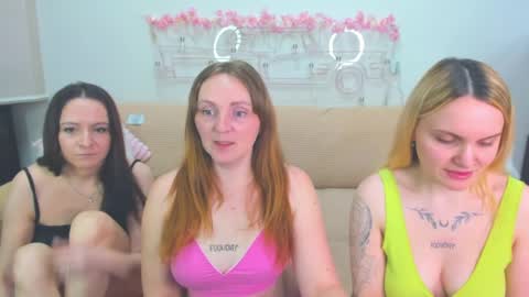 Lili and Bella online show from 03.25.26