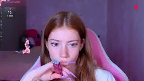 Snapshot of magicladyy chatting on 07.24.26 Angel online show from 07.24.26