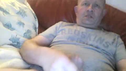 Snapshot of magicman250 chatting on 04.17.26 magicman250 online show from 04.17.26
