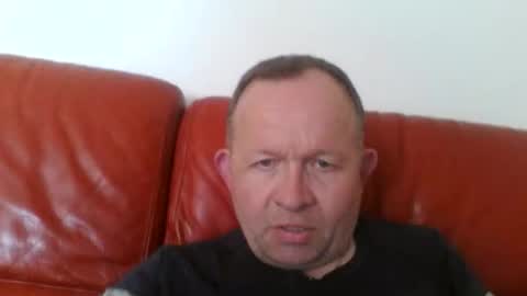 Snapshot of magicman250 chatting on 04.19.26 magicman250 online show from 04.19.26
