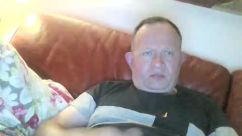 Snapshot of magicman250 chatting on 04.30.26 magicman250 online show from 04.30.26