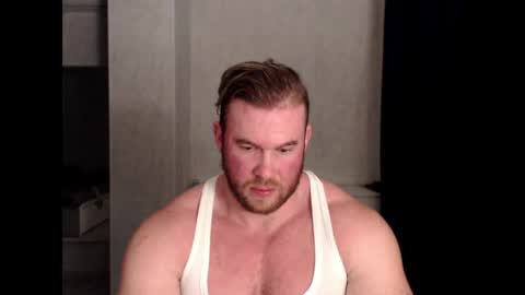 Snapshot of magicmax2017 chatting on 02.05.25 magicmax2017 online show from 02.05.25