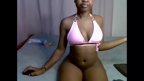 Snapshot of magizitah chatting on 03.19.26 magizitah online show from 03.19.26