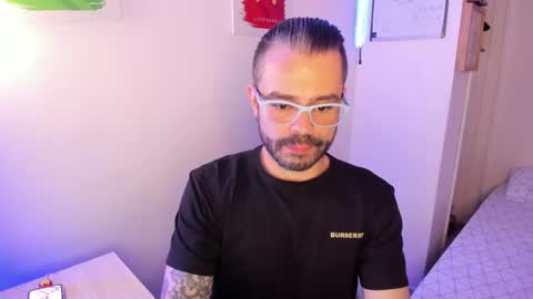     online show from 04.18.26