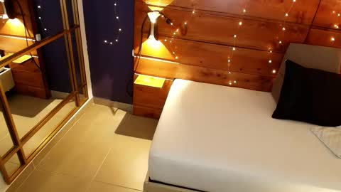 Dani online show from 09.15.25