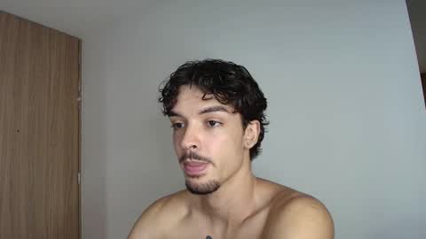 Snapshot of mai_sanchez chatting on 01.10.26 mai_sanchez online show from 01.10.26