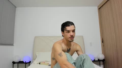 Snapshot of mai_sanchez chatting on 01.12.26 mai_sanchez online show from 01.12.26