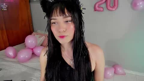 Maia online show from 10.16.25