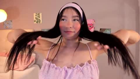 Snapshot of maia_w10 chatting on 04.12.26 Maia online show from 04.12.26