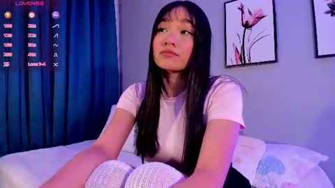Snapshot of maia_w10 chatting on 06.17.26 Maia online show from 06.17.26