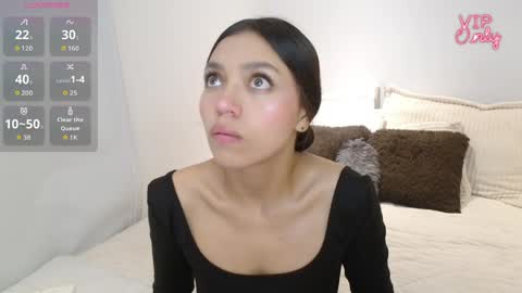 Snapshot of maiaa_evans chatting on 05.24.26 t online show from 05.24.26