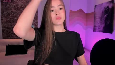  Maia  online show from 11.12.25