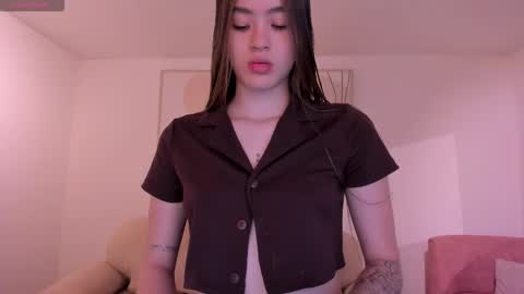  Maia  online show from 11.15.25