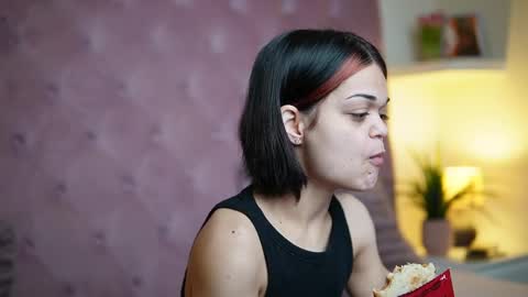  Maia  online show from 02.24.26