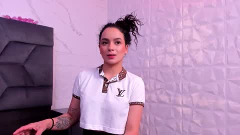 Maia  online show from 10.04.25