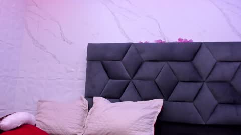 Maia  online show from 11.06.25