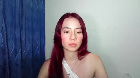 Snapshot of maiarosse_ chatting on 06.02.26 MaiaRosse online show from 06.02.26