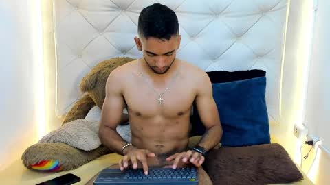 maicolparker0 online show from 03.31.26