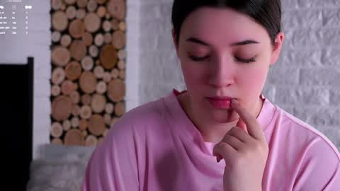 Lucy online show from 04.15.26