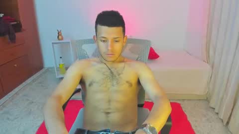 Snapshot of maik_h88 chatting on 12.15.24 Maik Stiven online show from 12.15.24