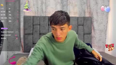 Snapshot of maikol_ortizz chatting on 11.25.25 Maikol online show from 11.25.25