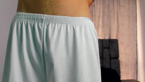 Snapshot of maikol_ortizz chatting on 12.22.25 Maikol online show from 12.22.25