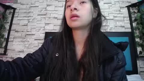  MAILY CAN  online show from 09.13.25