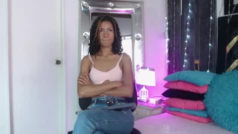 mailyn_gold online show from 04.01.26