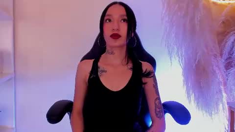 Snapshot of mailynjones_ chatting on 06.17.26 Mailyn online show from 06.17.26