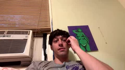 Snapshot of mainecollegeboy chatting on 09.18.25 mainecollegeboy online show from 09.18.25