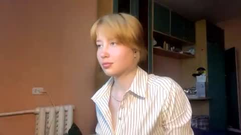 Evie online show from 06.18.26