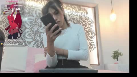 Snapshot of maiskeenzamara chatting on 02.05.26 Zamara.... online show from 02.05.26