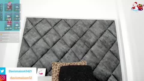 Maison Davis online show from 12.24.24