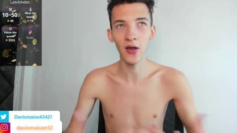 Maison Davis online show from 01.15.25