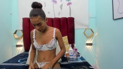 maite_milky18 online show from 02.02.26