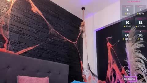 maite_smith69 online show from 10.30.25