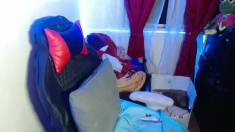 Hello friends Im on another account    online show from 01.23.25