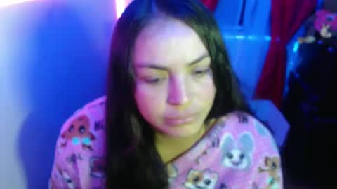 Hello friends Im on another account    online show from 01.25.25