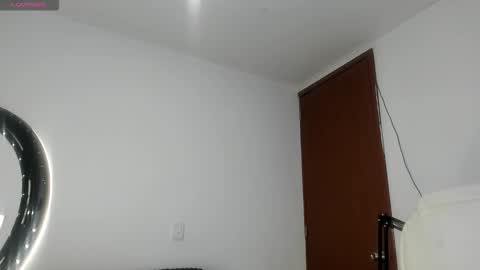 Snapshot of maitte_love chatting on 01.15.26 maitte_love online show from 01.15.26