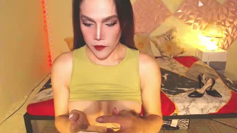 Snapshot of majestic_beauty chatting on 07.09.26 Alliya online show from 07.09.26