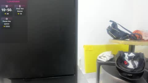 majo_baby online show from 10.29.25