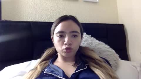 majo_gomezz online show from 05.19.26