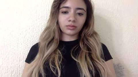 Snapshot of majo_gomezz chatting on 06.13.26 majo_gomezz online show from 06.13.26