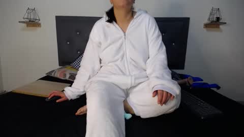 majo online show from 01.12.25