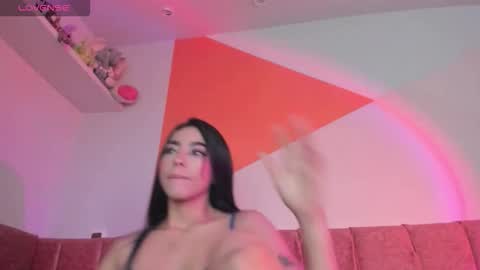 Snapshot of majoogomez chatting on 09.14.25 Majo Gomez online show from 09.14.25