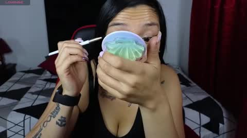 Snapshot of majuu__ chatting on 02.10.25 Celeste Bonet online show from 02.10.25