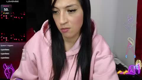 Snapshot of majuu__ chatting on 03.06.25 Celeste Bonet online show from 03.06.25