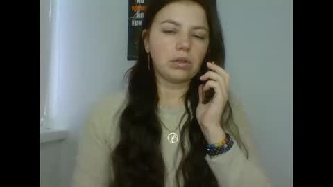 make_mesmile online show from 12.15.25