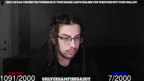 Snapshot of makeitraincreampiedaddy chatting on 05.28.26 onlycreampiesdaddy online show from 05.28.26